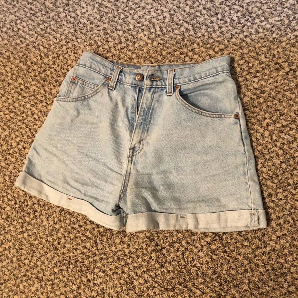 Levi shorts